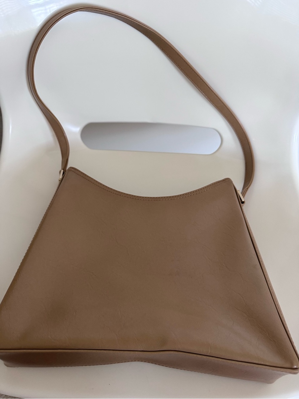 Liz Claiborne Taupe Shoulder Bag Y2K Minimalist Quiet Luxury Everyday Purse EUC - Picture 4 of 14